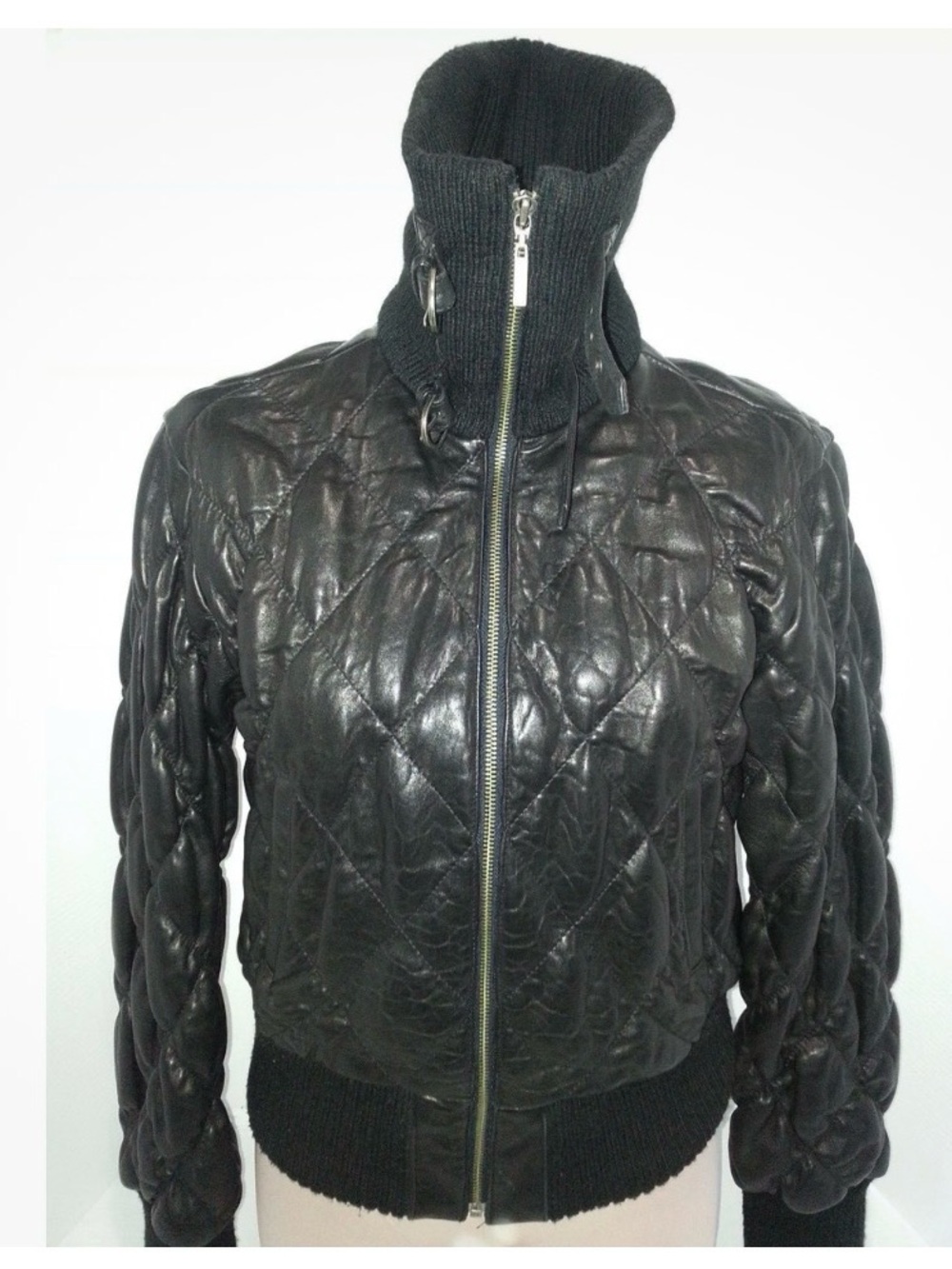 Wilsons Leather Women's Black Quilted Braided Leather Bomber Jacket
#25-06